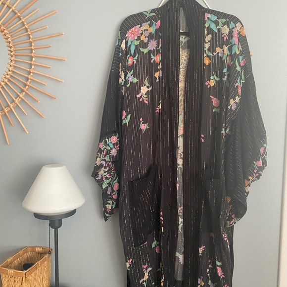 Spell collective Jimi Robe M/ Large EUC - Picture 11 of 15